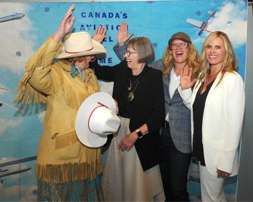 Lynn Eyton and party receiving white hat for Rhys Eyton