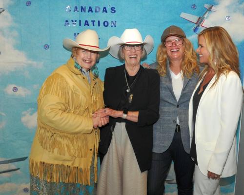 Lynn Eyton and party receiving white hat for Rhys Eyton